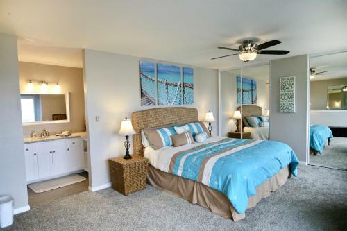 F311 - Pacific Surf Shack