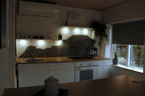 Hostal Bakkely Guesthouse