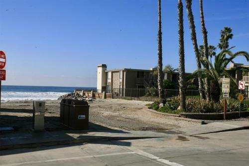 A19 - Surf Shack