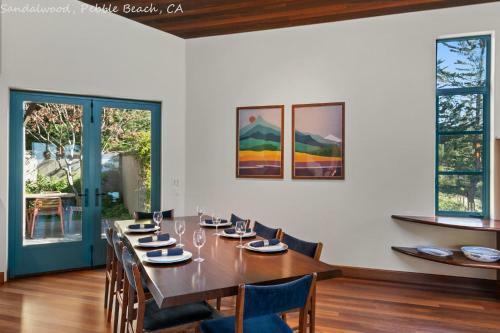 Pebble Beach Timeless Contemporary 4 Bed 5bath 30 Night Minimum