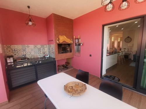 Apartamento Charming Studios In Calheta Beach - Villa Esmeralda