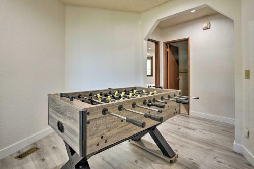 Family-friendly Pine Mountain Club Hideaway!