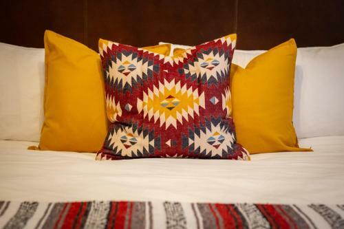 Apartamento Colorful Artist's Bungalow Walk Downtown Paso
