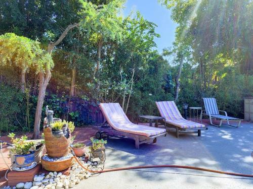 Villa 628 Madre Street