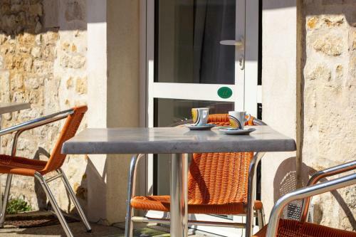 Hotel H�tel Restaurant Le Commerce