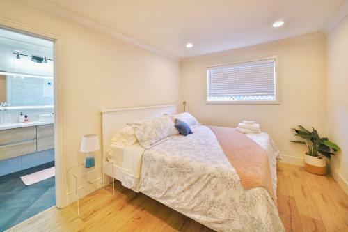 @ Marbella Lane - Vibrant 4br Rwc Ldry + P