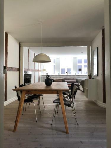 K10 Apartments
