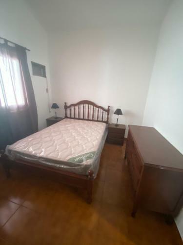 Casa de UNA Planta Con Patio Y Cochera