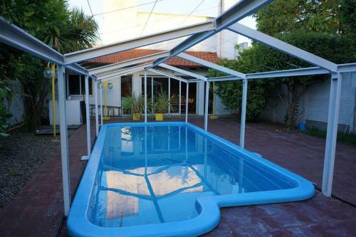 Casona Alegre Con Pileta Climatizada - Tandil