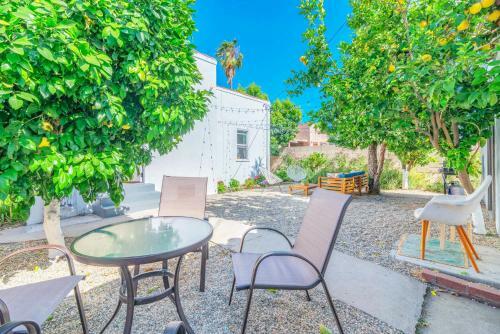 Charming Spanish Mid-century Gem Near Lax/beaches