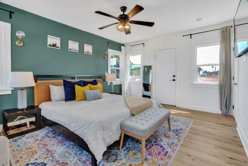 Charming Spanish Mid-century Gem Near Lax/beaches