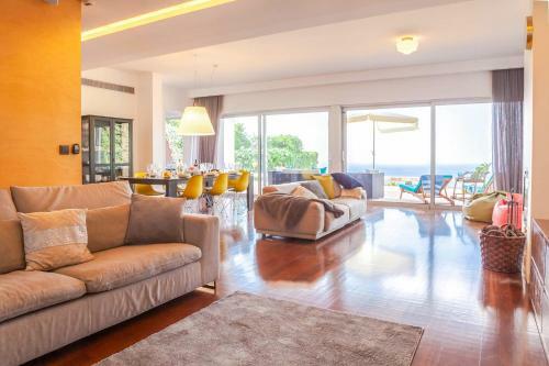 Villa Chimera By Mhm