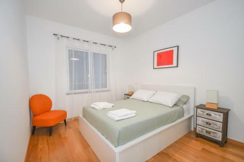 New 2bd Sea View Apartment