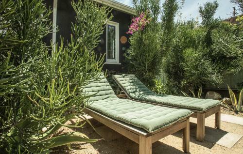Amoroso Retreat