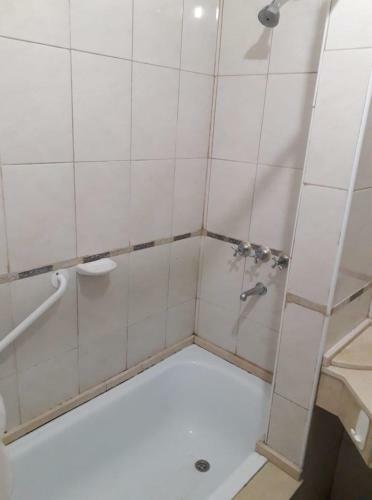 Habitaciones Confortables Con Ba�o Privado