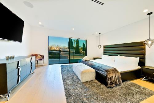 The Masterpiece Melrose Villa