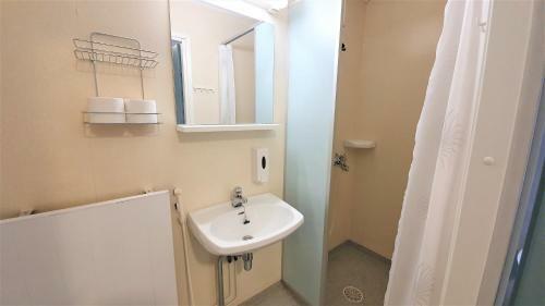 Hostal Vanha-merivartioasema Pihatalo