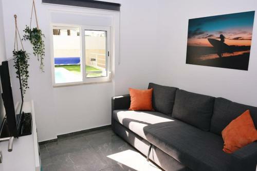 Cozy Surf House