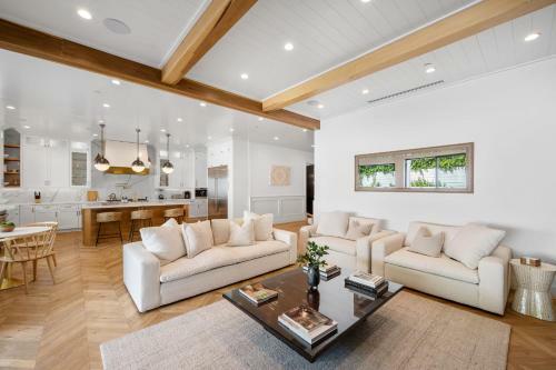 7 Bedroom - Sierra Villa