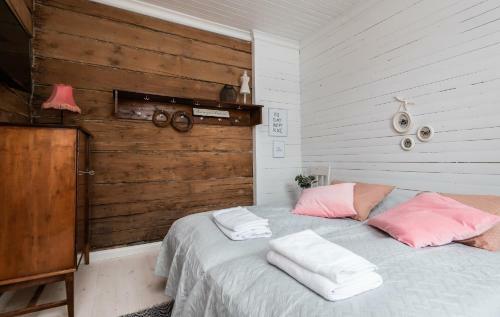 Hostal Pikisaari Guesthouse