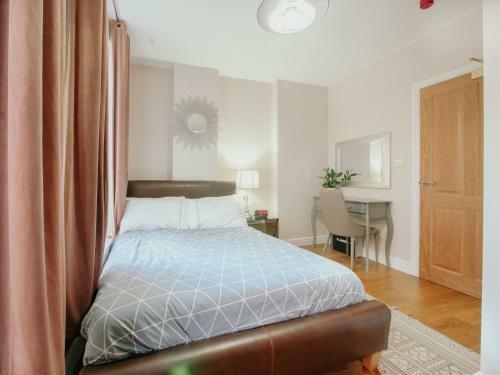 Bessemer House Apartments