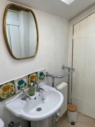 Hebe Cottage