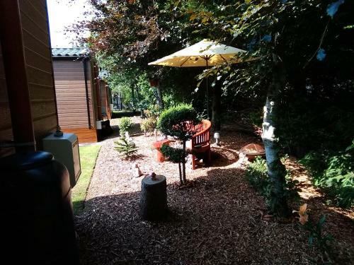 11 Burnside Lodge