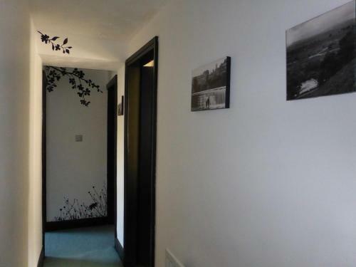 Bridge Cottage, Bainbridge, With Riverside Garden!
