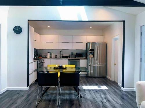 Entire 4-unit Complex With Private Swimming Pool