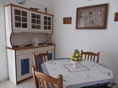 Apartamento Com Piscina Perto Da Praia
