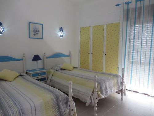 Apartamento Com Piscina Perto Da Praia
