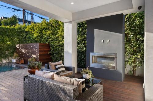 Villa California