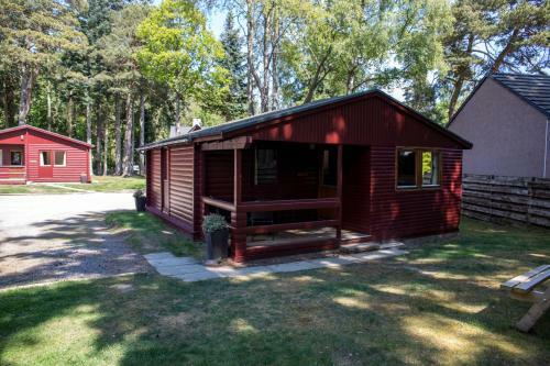 Invercauld Lodges