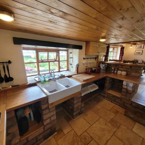 Loch Lomond Shore Boat House