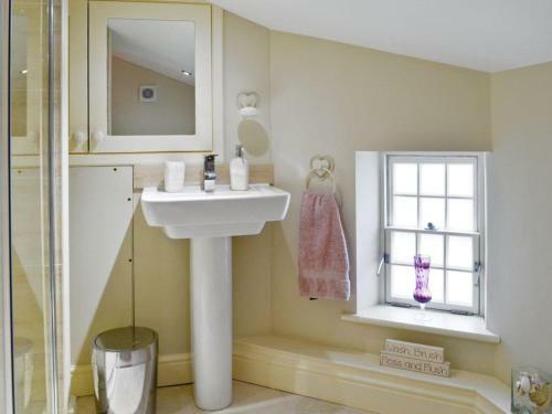 Mill Race Cottage