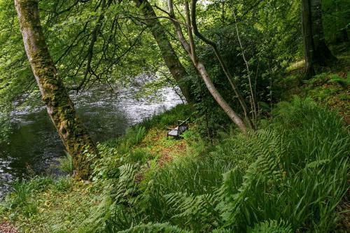 Laundry Cottage, River Doon Fishing