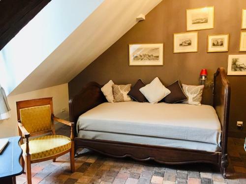 Bed & Breakfast Au 16 Place Saint Louis