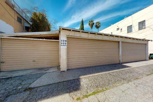 Beverly Hills Central Old World Charm