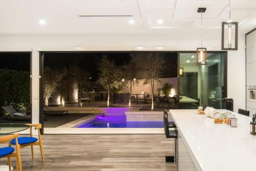 Villa Willow Glen