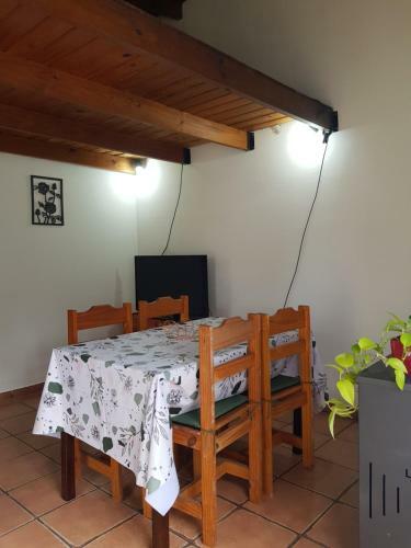 La Casita de Atras