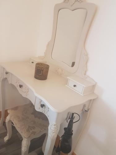 Maria's Place (Central Ballycastle 3 Bedroom)