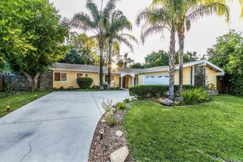 Villa Sausalito - Newly Designed 4br House With Pool