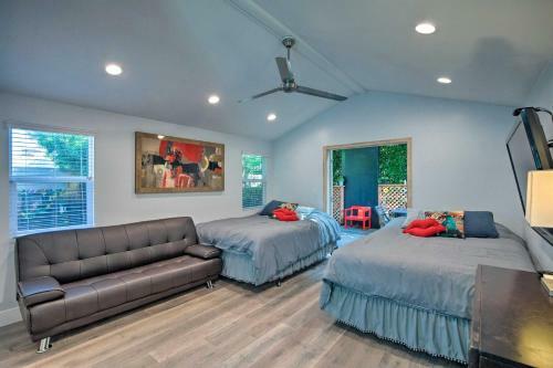 Apartamento Endearing Studio With Deck Less Than 4 Mi To The Beach!