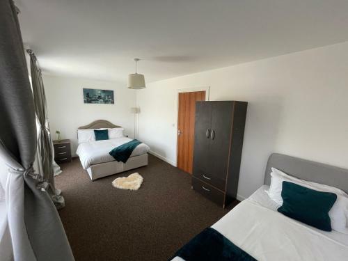 Barking,dagenham Leisure And Contractors
