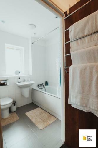 Barking,dagenham Leisure And Contractors