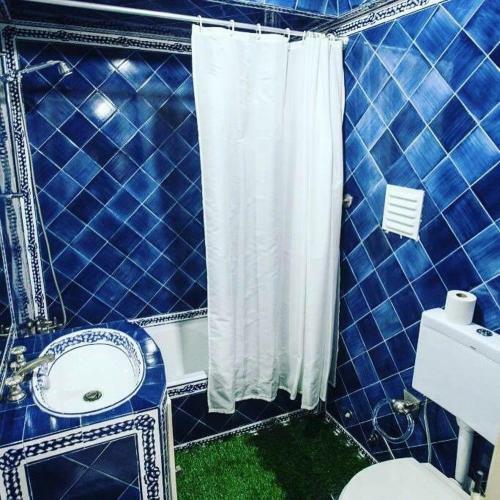 Bed & Breakfast Lisbon Surf Villa