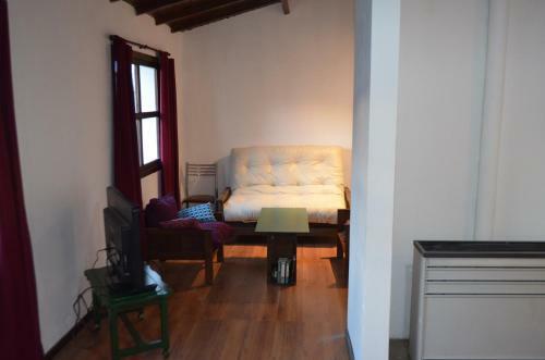 Casa Entera Con Cochera Zona Centro