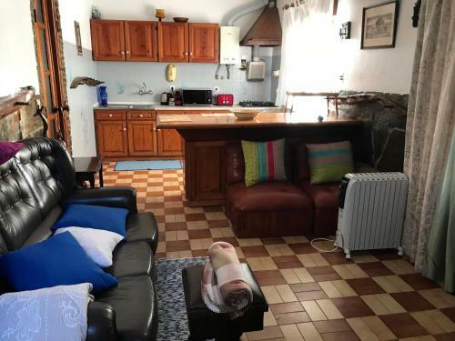 Hostal Fonte Da Telha Beach House