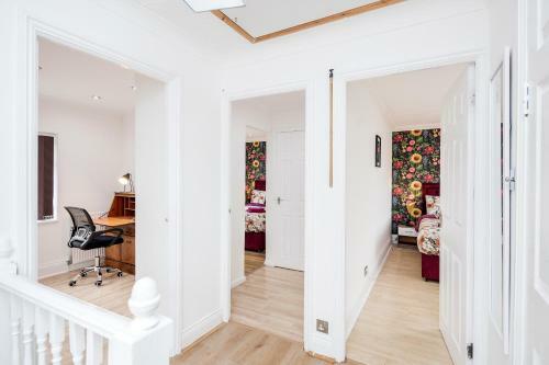 Villa Luxurious 4 Bedroom House? Gobions ? Prime Location ? Basildon ?