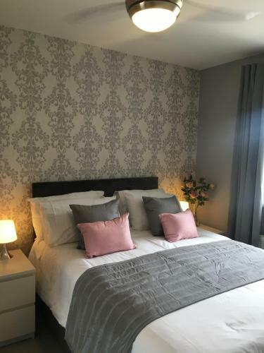 Apartamento Villa Belle Three Bedroom Basildon